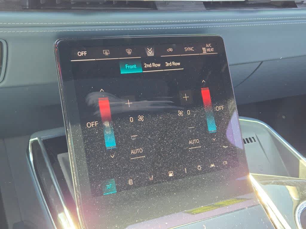 2025 Cadillac ESCALADE IQ Luxury 2