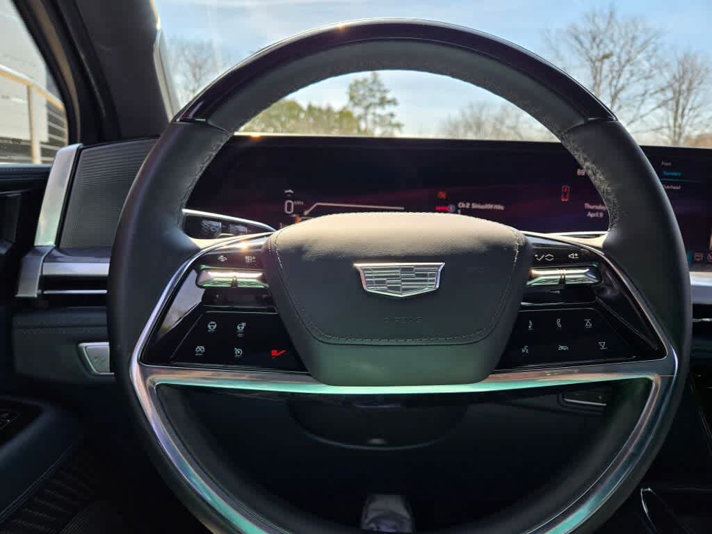 2025 Cadillac ESCALADE IQ Luxury 2