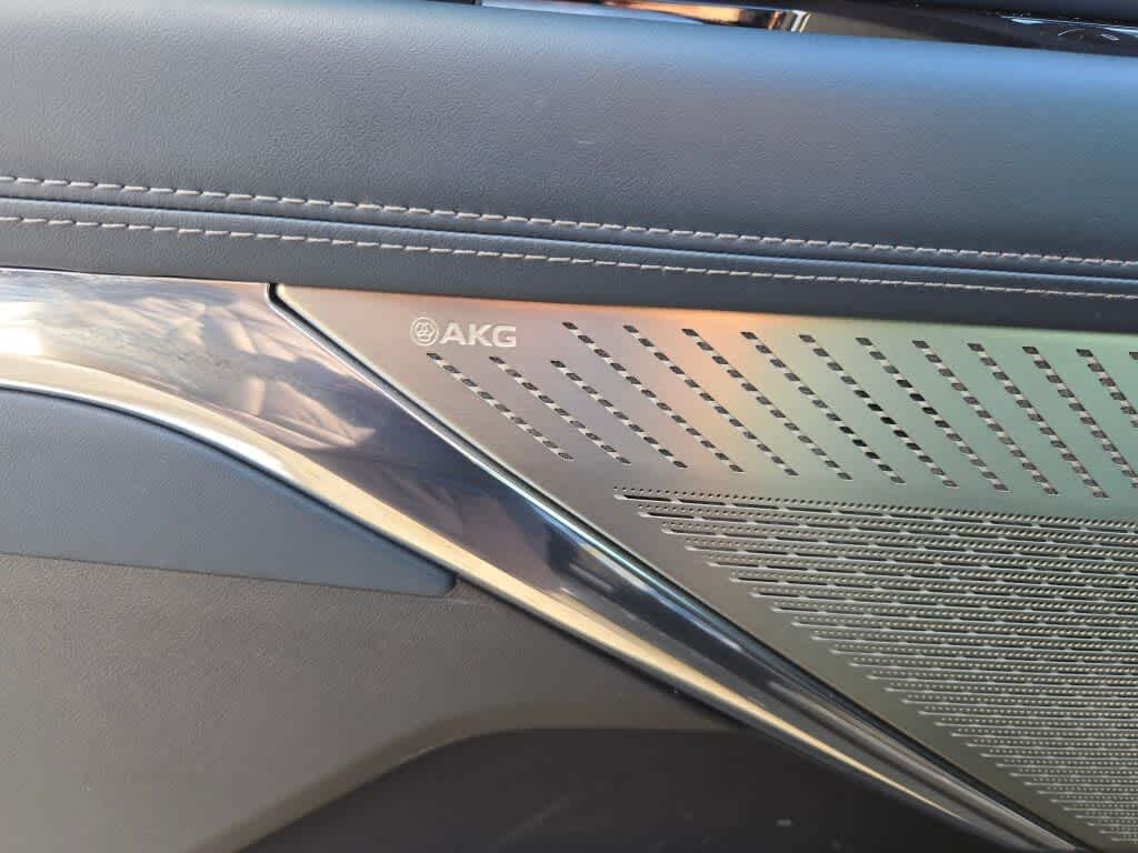 2025 Cadillac ESCALADE IQ Sport 2