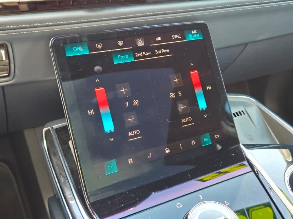 2025 Cadillac ESCALADE IQ Sport 2