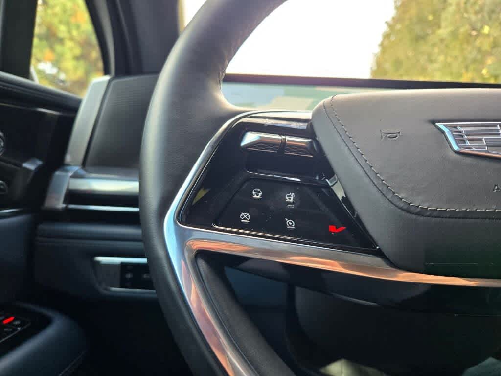 2025 Cadillac ESCALADE IQ Sport 2