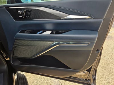 2025 Cadillac ESCALADE IQ Sport 2