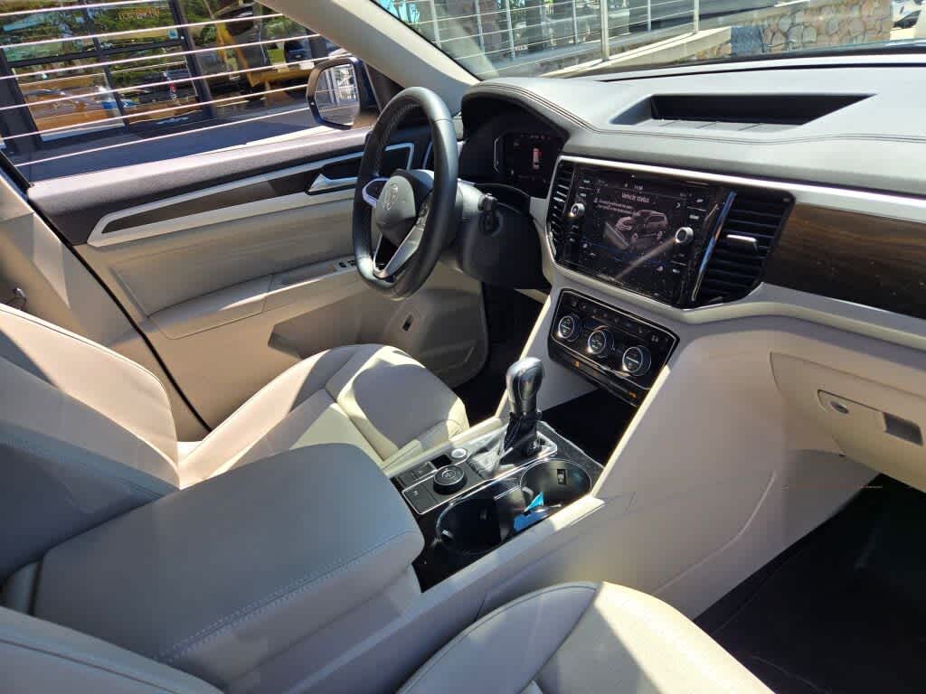 2023 Volkswagen Atlas 3.6L V6 SE w/Technology