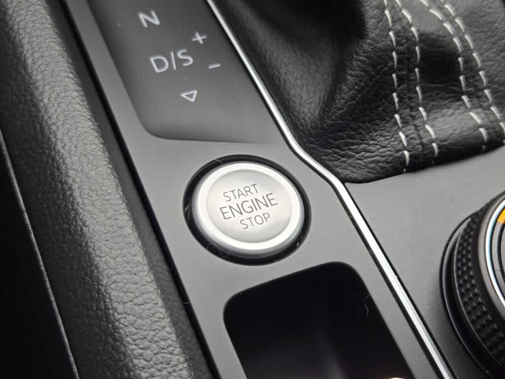2021 Volkswagen Atlas 3.6L V6 SEL Premium