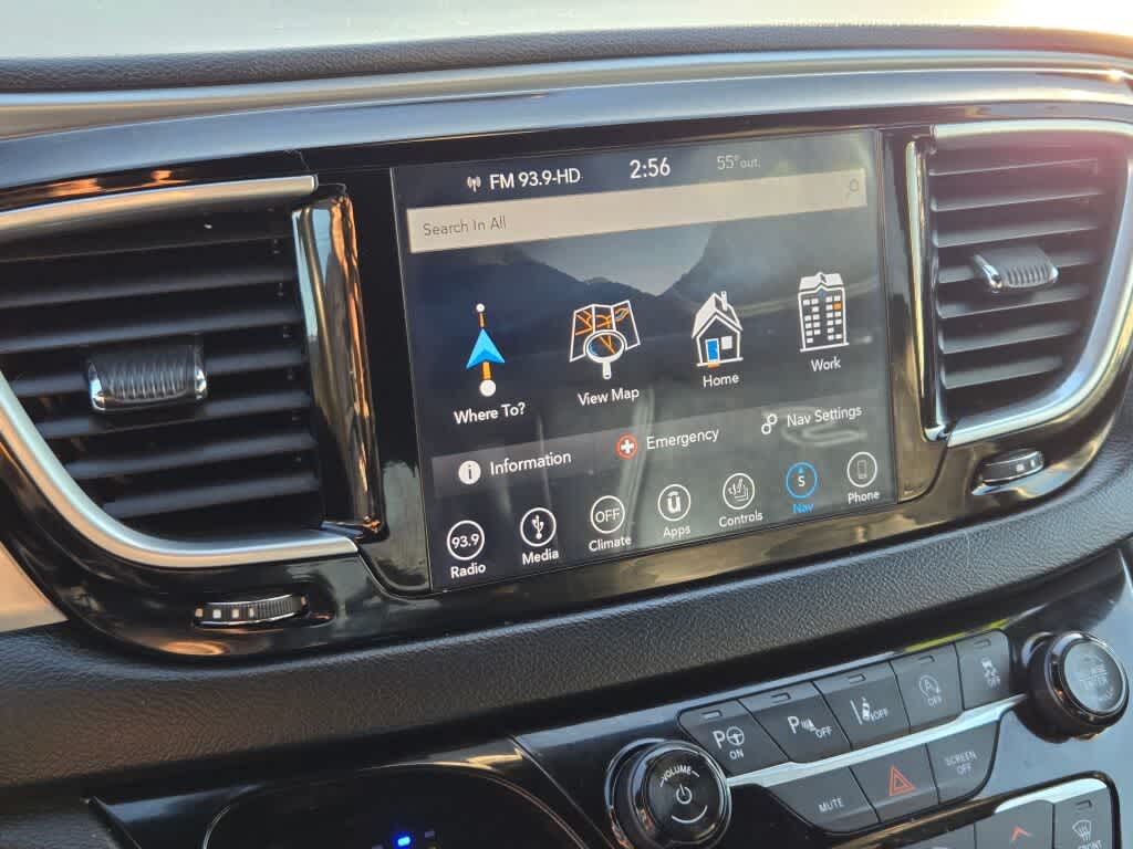 2019 Chrysler Pacifica Touring L