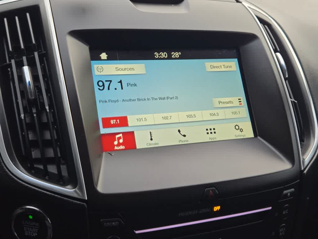 2017 Ford Edge Titanium