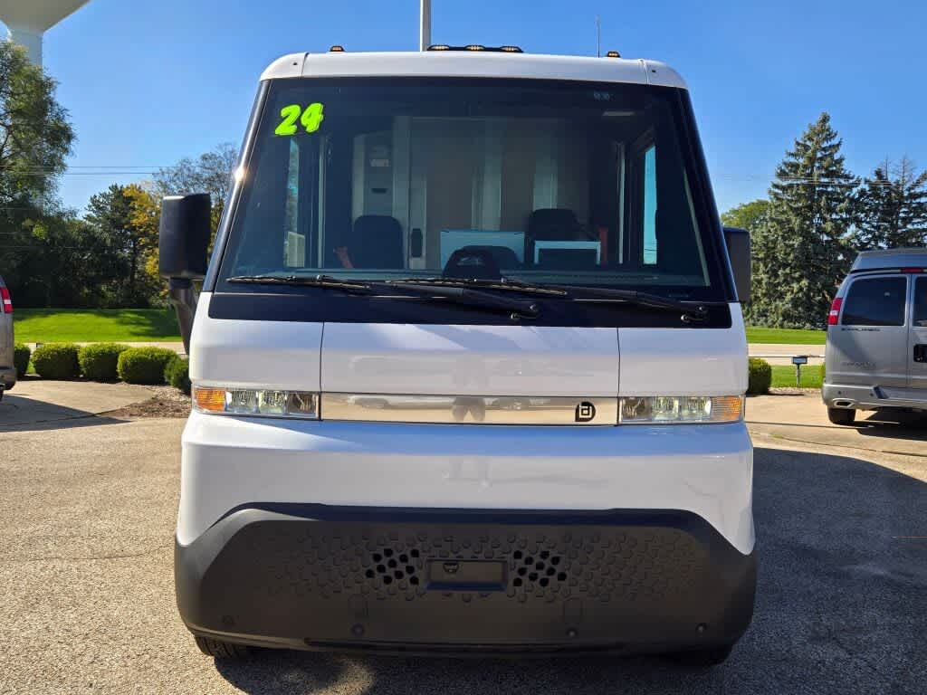 Used 2024 Chevrolet BrightDrop Zevo 600 with VIN 2G5ZJ3TY8R9103670 for sale in Barrington, IL