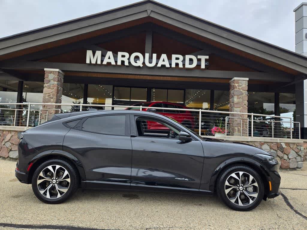 2022 Ford Mustang Mach-E Premium