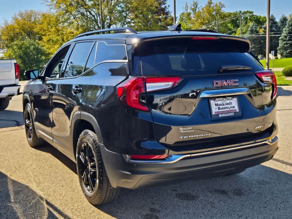 2024 GMC Terrain AT4