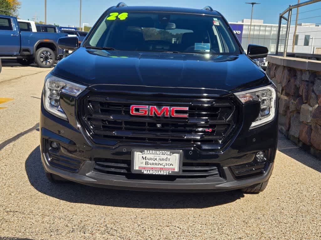 2024 GMC Terrain AT4