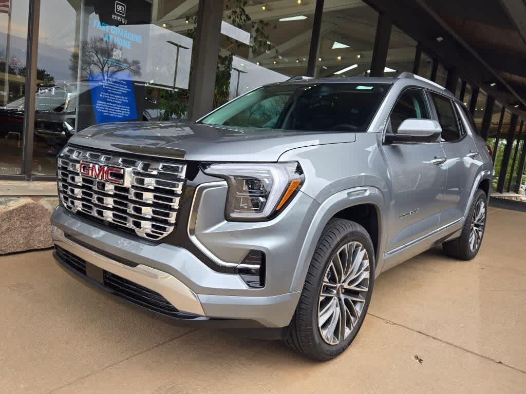 2026 GMC Terrain Denali AWD's photo