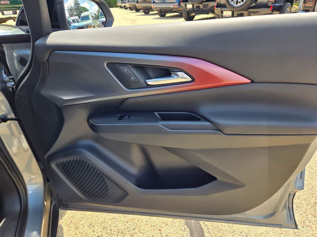 2025 Chevrolet Equinox EV RS