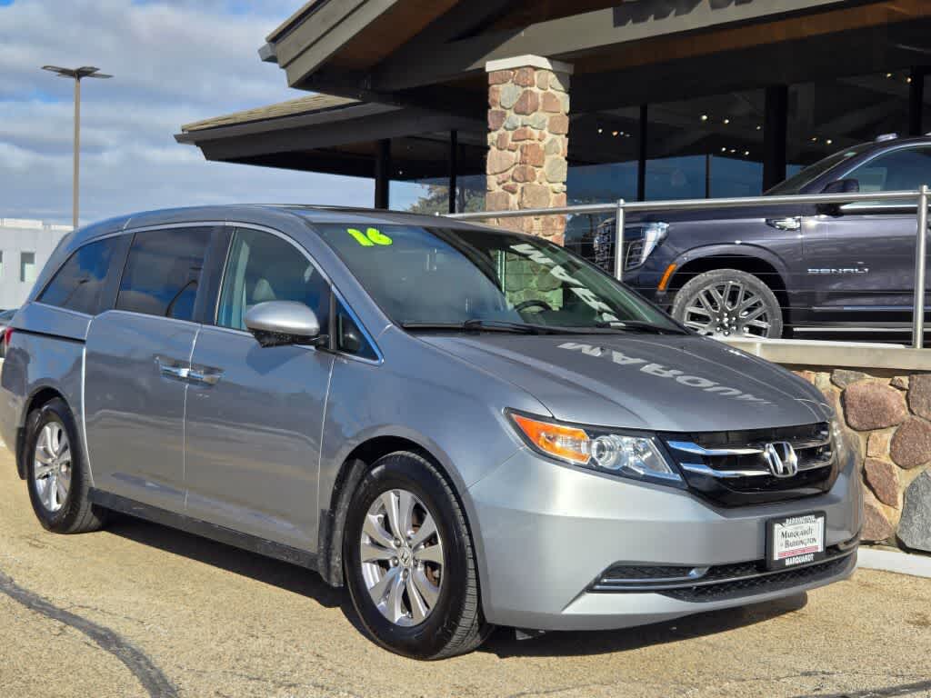 Used 2016 Honda Odyssey EX-L with VIN 5FNRL5H67GB106073 for sale in Barrington, IL