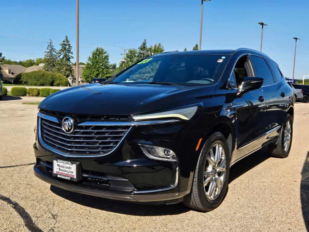2023 Buick Enclave Essence