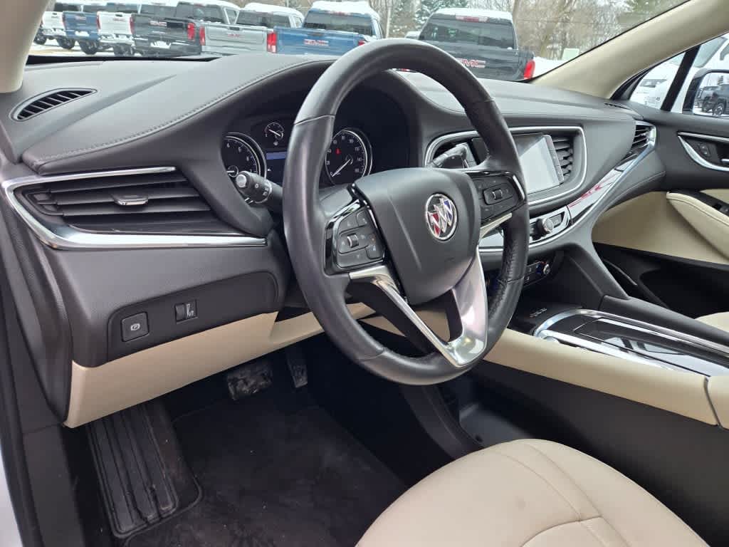 2023 Buick Enclave Essence