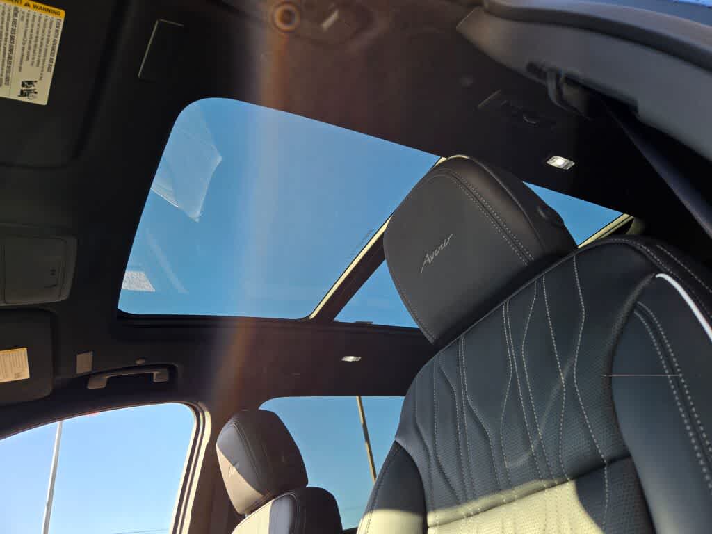 2025 Buick Enclave Avenir