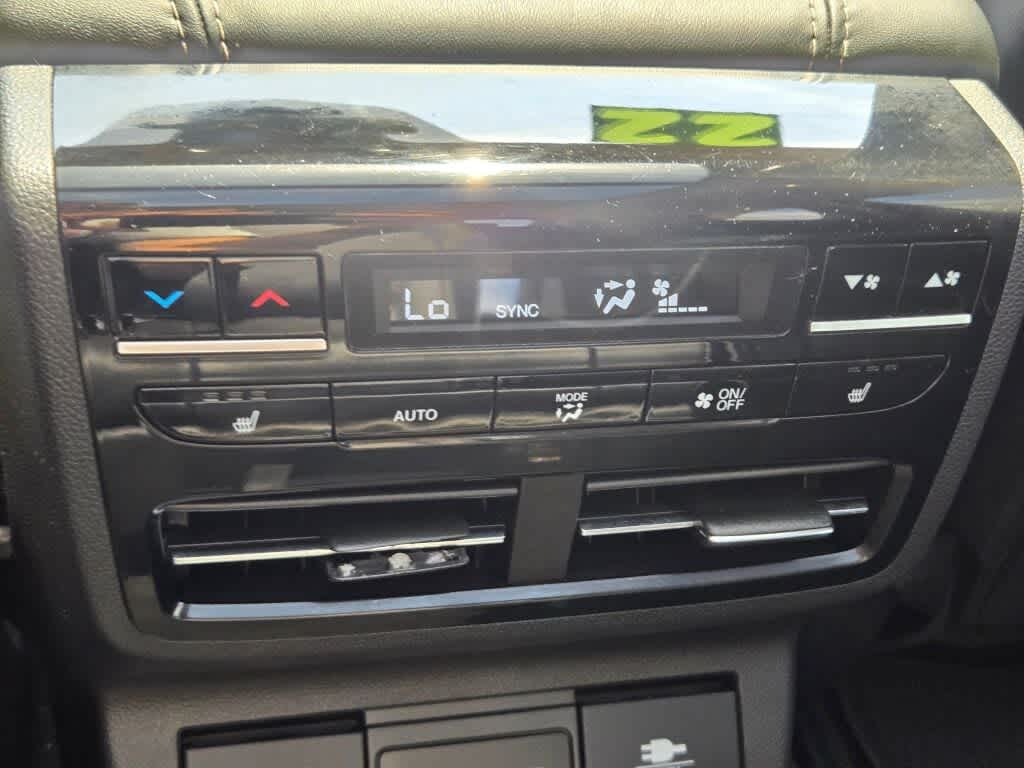 2022 Acura MDX w/Advance Package