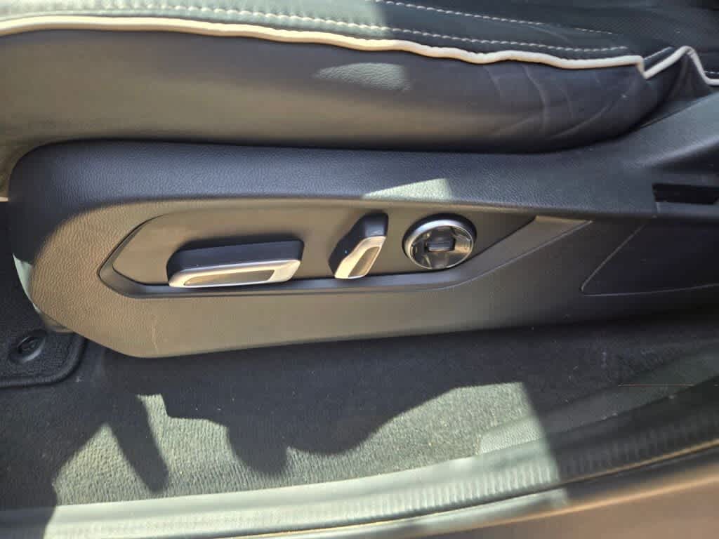 2022 Acura MDX w/Advance Package