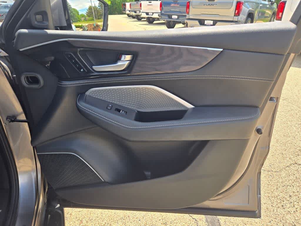 2022 Acura MDX w/Advance Package