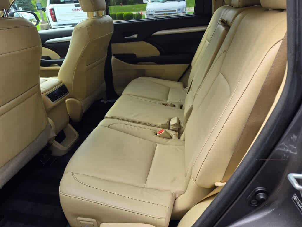 2014 Toyota Highlander XLE V6