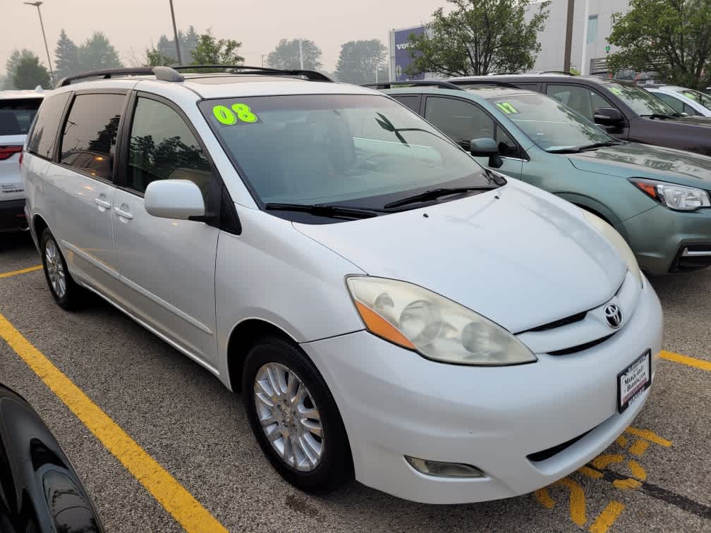 2008 Toyota Sienna XLE