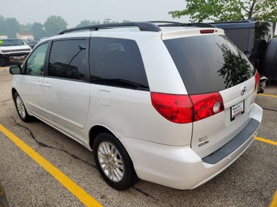 2008 Toyota Sienna XLE