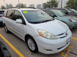 2008 Toyota Sienna XLE