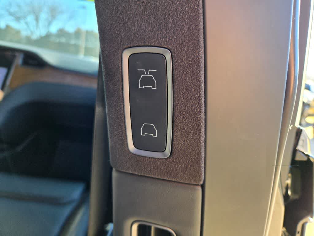 2020 Tesla Model X Long Range