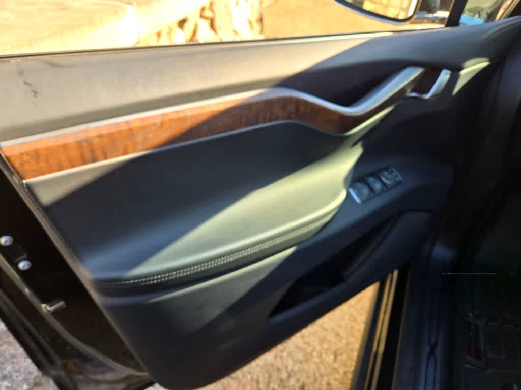 2020 Tesla Model X Long Range