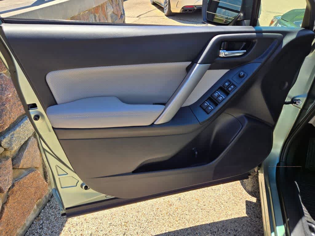 2017 Subaru Forester 2.5i Limited