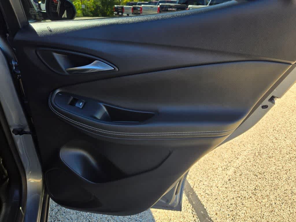 2024 Buick Encore GX Avenir