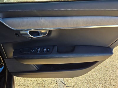 2022 Volvo S90 Inscription
