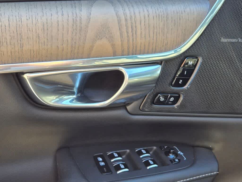 2022 Volvo S90 Inscription