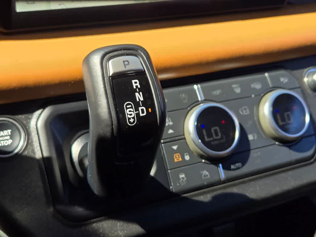 2024 Land Rover Defender 110 P400 X-Dynamic SE