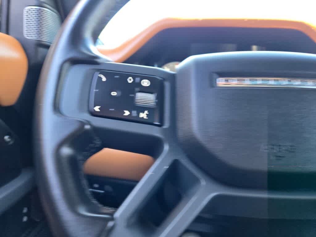 2024 Land Rover Defender 110 P400 X-Dynamic SE