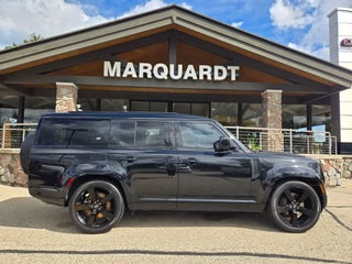 2024 Land Rover Defender 130 P400 X-Dynamic SE