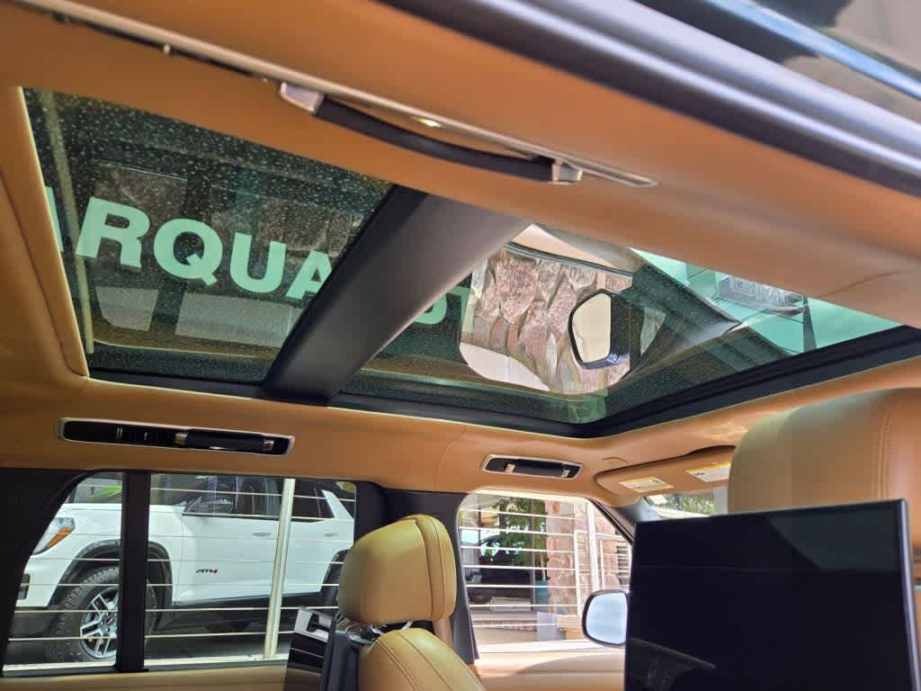 2023 Land Rover Range Rover Autobiography