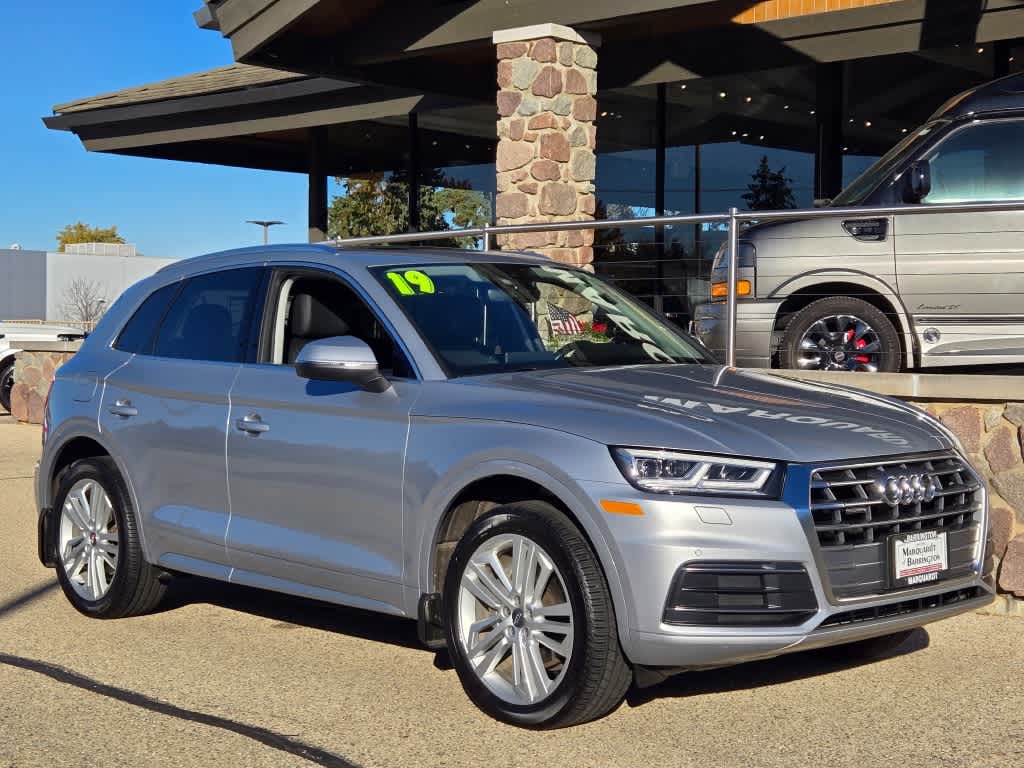 2019 Audi Q5 Premium Plus