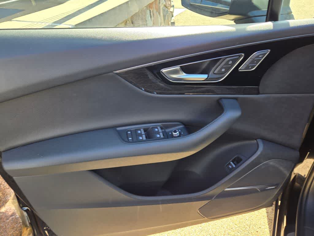 2018 Audi Q7 Prestige