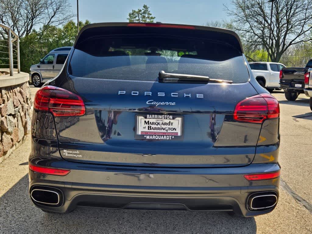 2016 Porsche Cayenne Base