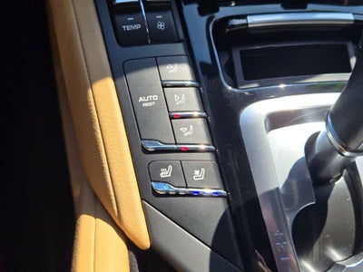 2016 Porsche Cayenne Base