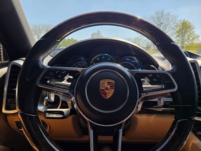 2016 Porsche Cayenne Base