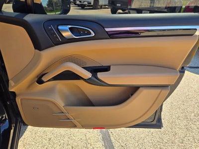 2016 Porsche Cayenne Base