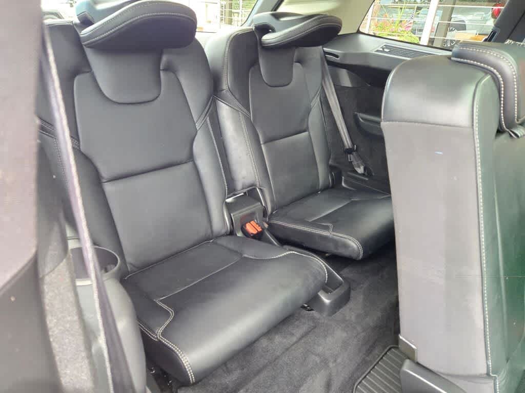 2022 Volvo XC90 Recharge Plug-In Hybrid T8 Inscription 7 Passenger