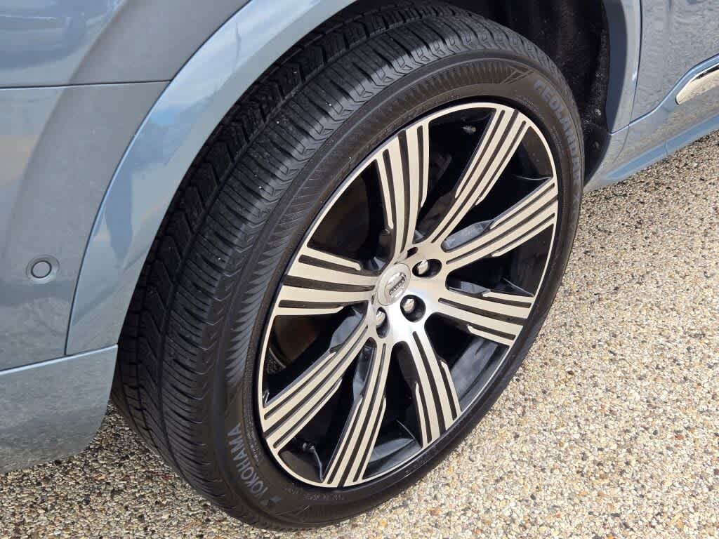 2022 Volvo XC90 Recharge Plug-In Hybrid T8 Inscription 7 Passenger