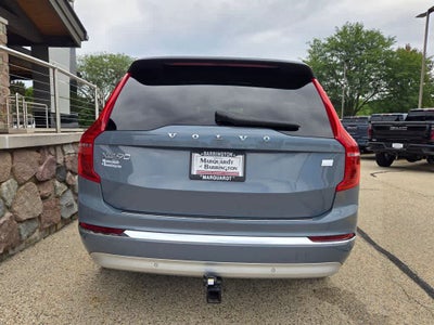 2022 Volvo XC90 Recharge Plug-In Hybrid T8 Inscription 7 Passenger