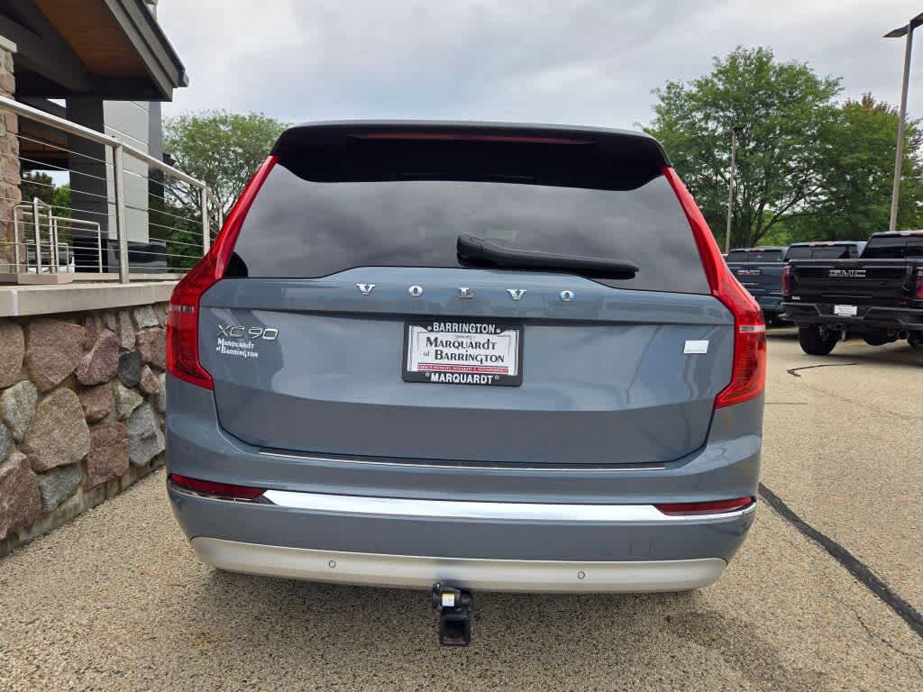 2022 Volvo XC90 Recharge Plug-In Hybrid T8 Inscription 7 Passenger