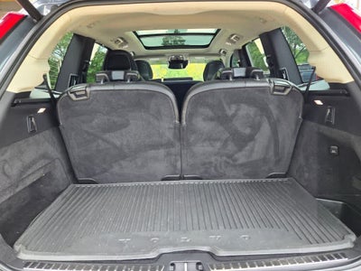 2022 Volvo XC90 Recharge Plug-In Hybrid T8 Inscription 7 Passenger