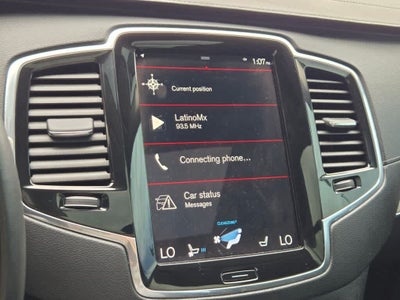 2022 Volvo XC90 Recharge Plug-In Hybrid T8 Inscription 7 Passenger