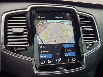 2022 Volvo XC90 Recharge Plug-In Hybrid T8 Inscription 7 Passenger